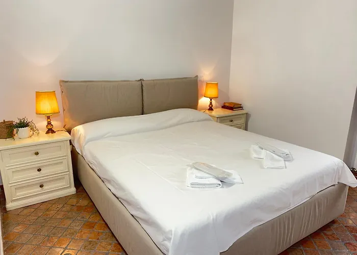 Medieval Experience, With Panoramic View Pigna